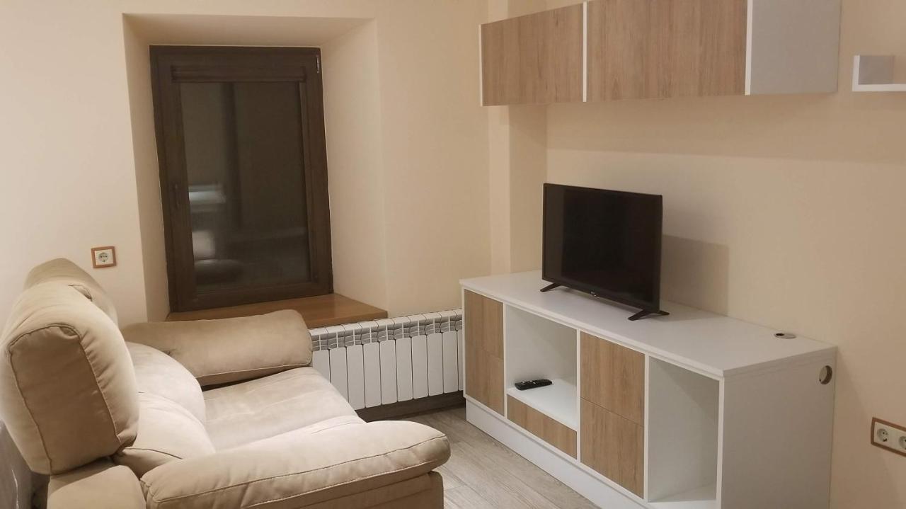 Ferienwohnung O Forno De Casa Nunez Fonfría Exterior foto